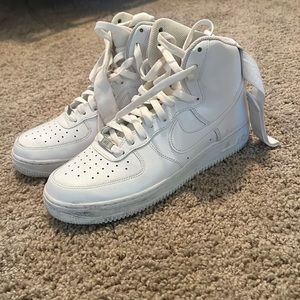 Nike Air Force One Mid